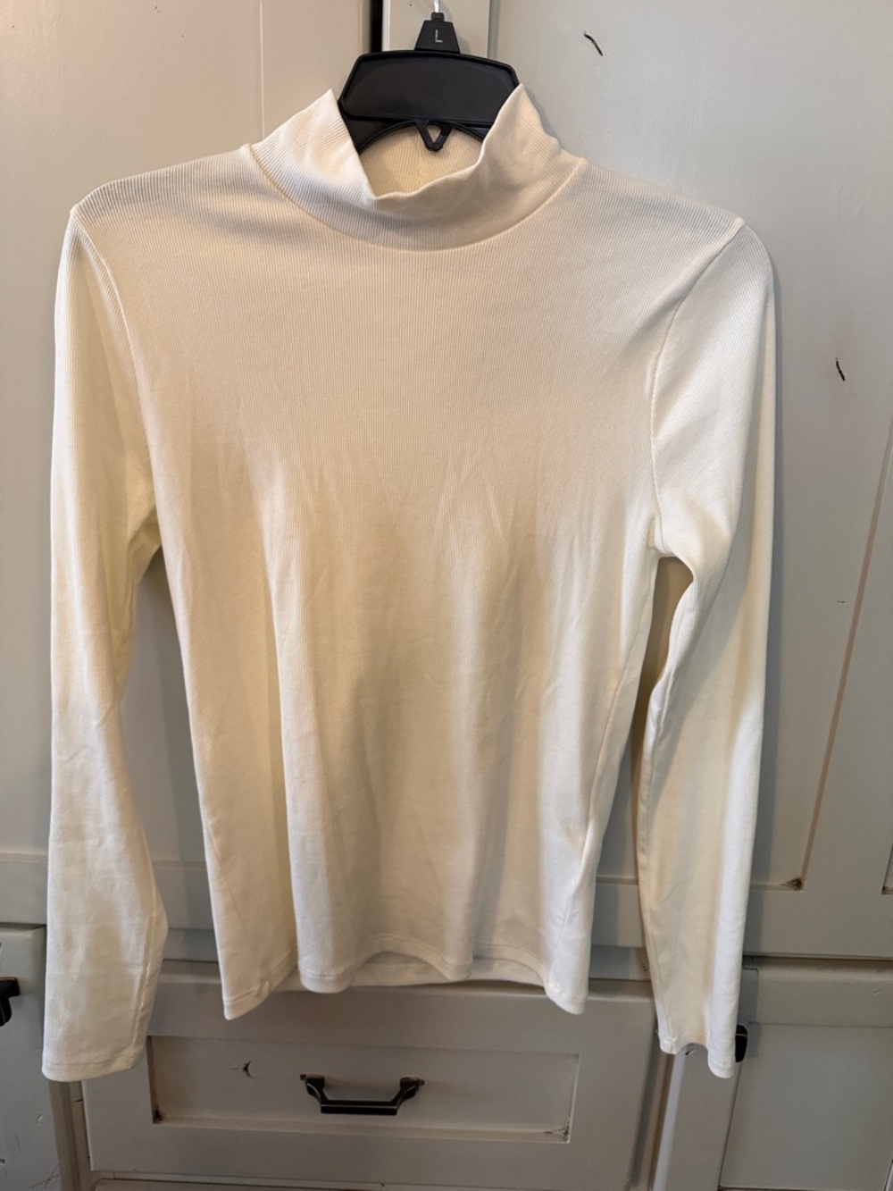 Like new J Crew size M women’s mock neck cream